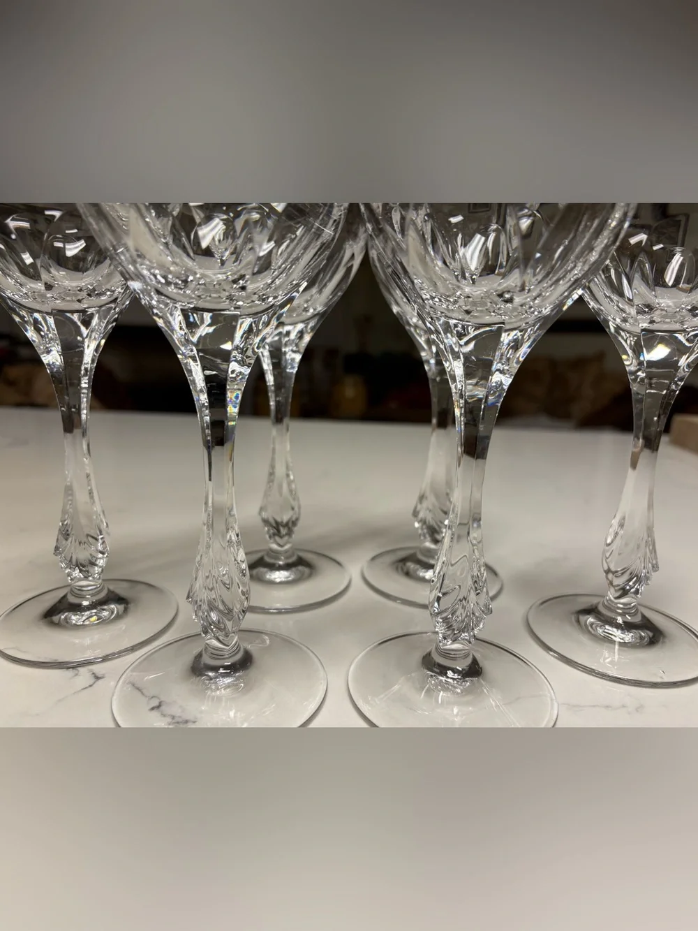 Crystal Cut Wine Glasses - Clear Stemware Set